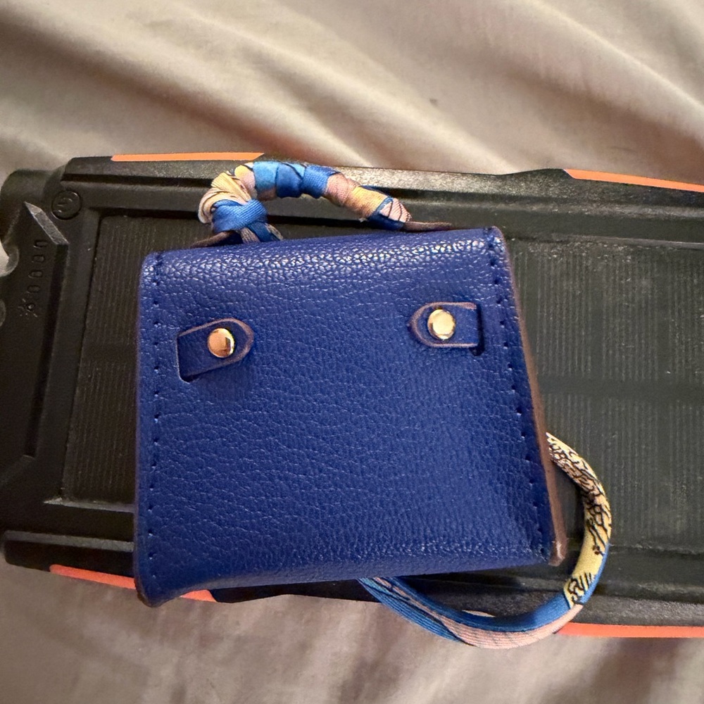 Mini Bag Pendant Coin Purse. Perfect bag charm. - Picture 5 of 6
